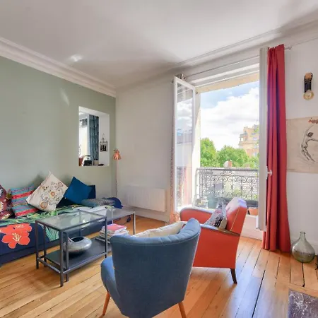 Apartment Lumineux Proche De La Goutte D'or Paris